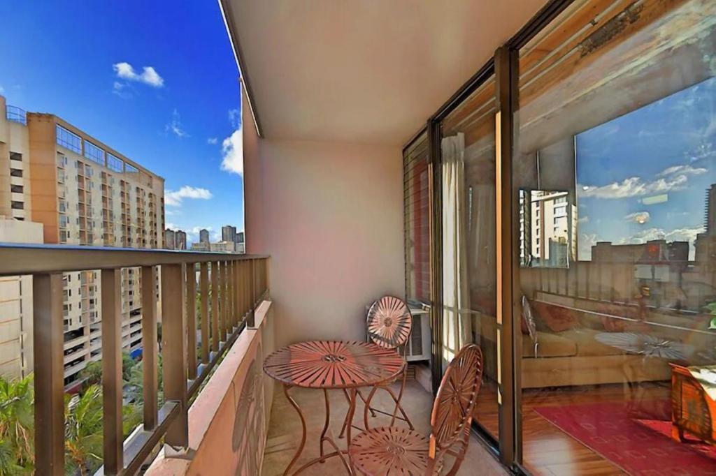 הונולולו Heart Of Waikiki,1Bdrm,Free Parking, Wifi,No Resort Fees,Youtube,Netflix ! מראה חיצוני תמונה