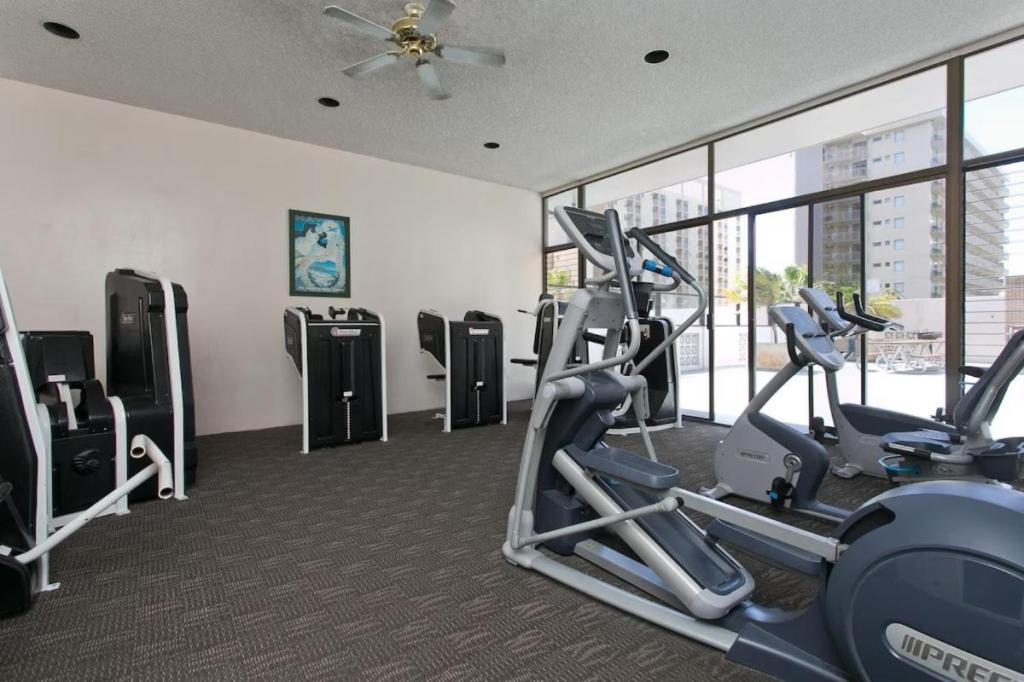 הונולולו Heart Of Waikiki,1Bdrm,Free Parking, Wifi,No Resort Fees,Youtube,Netflix ! מראה חיצוני תמונה